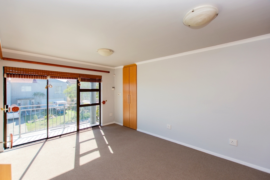 7 Bedroom Property for Sale in Myburgh Park Western Cape